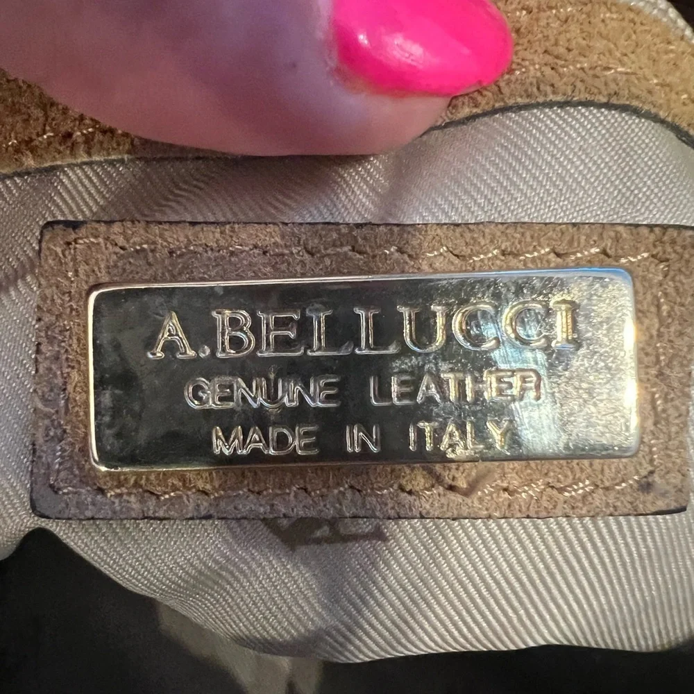 A.BELLUCCI leather messenger bag - Picture 9 of 9